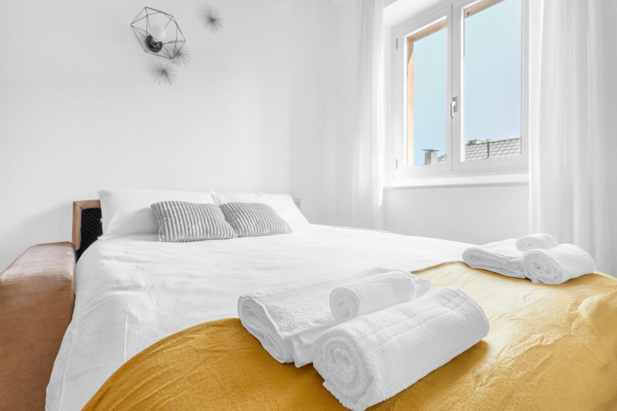 Central Luxurious Apartment Duomo A/C-Wi-Fi Free Mediolan Zewnętrze zdjęcie